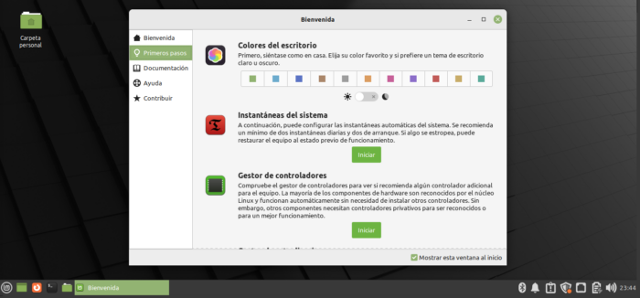 Ejemplo de Linux Mint 21 Light Theme